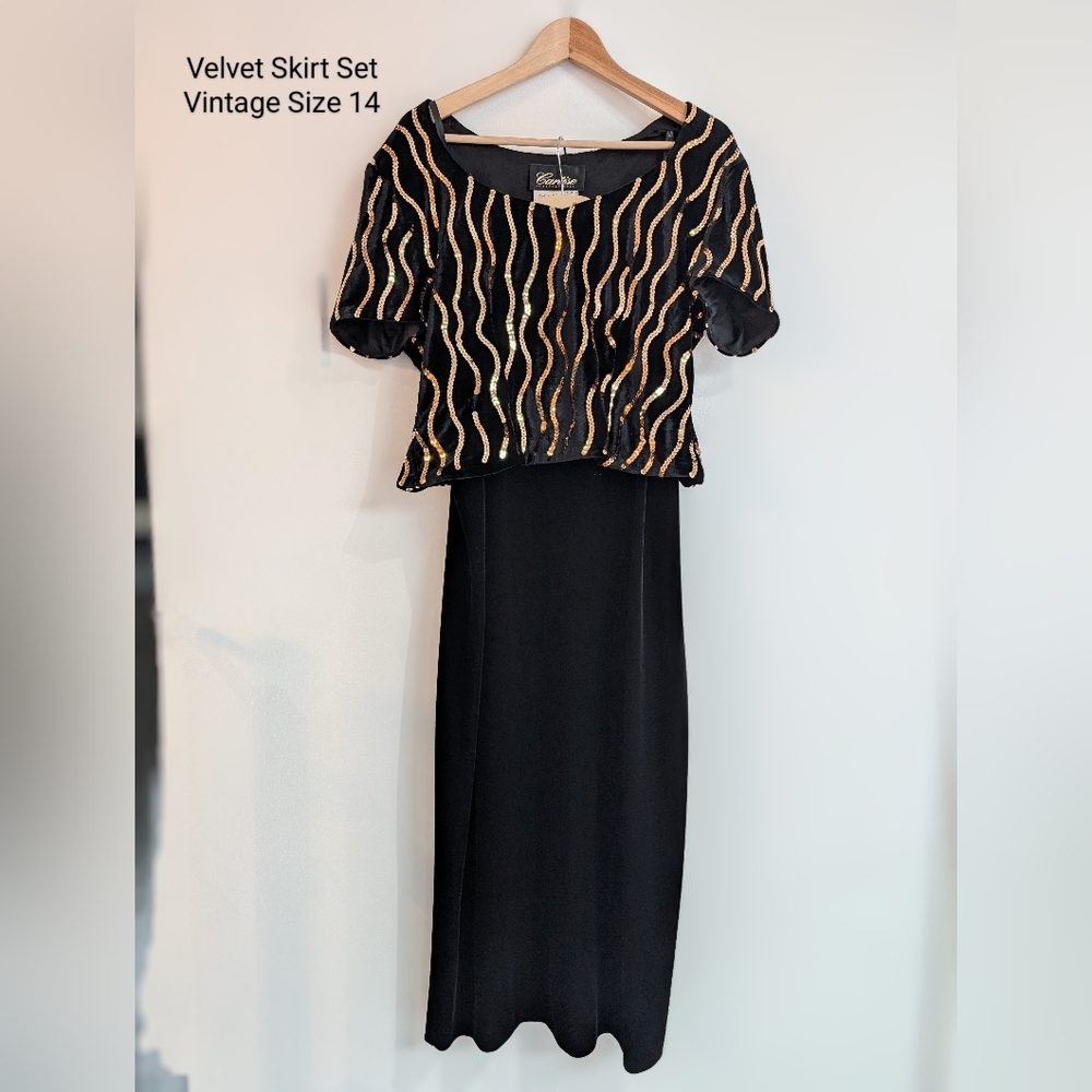 Vintage Velvet Black and Gold Sequin Dress -- Skirt Set Vintage Size 14 - Picture 2 of 11